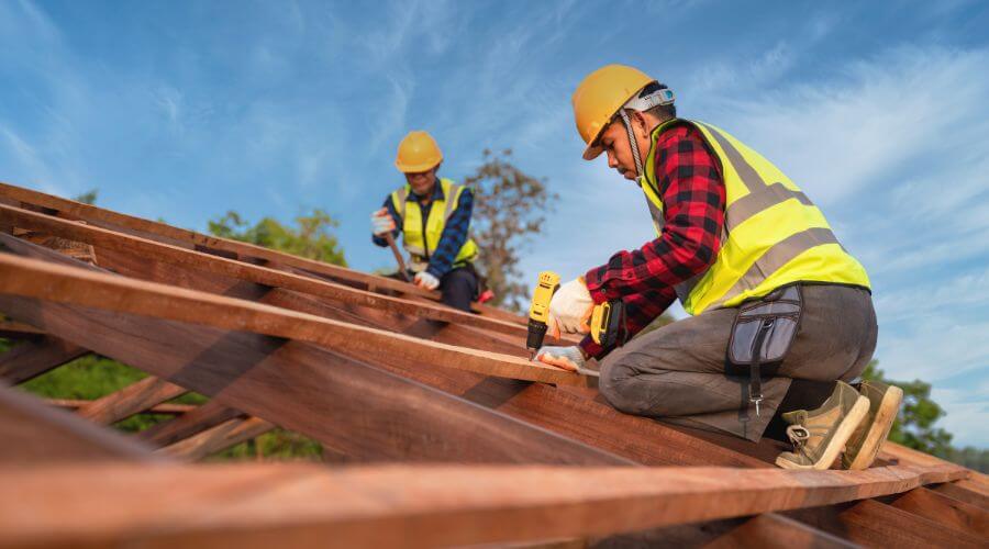 Professional Flat Roofing Installation services in Swayzee, IN
